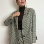 0 9190000079227 TS1734 vicolo-blazer over check con spilla